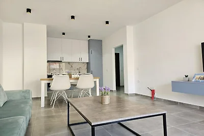 Apartment in Saranda near the Beach