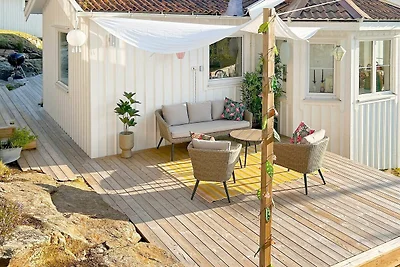 7 Personen Ferienhaus in LJUNGSKILE-By Traum