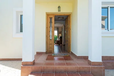 Moderna villa con piscina a Murcia