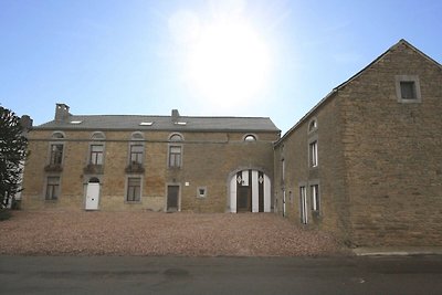 Geräumiges Bauernhaus in Anthisnes mit Sauna