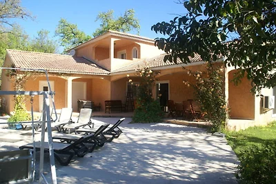 Geräumige Villa in Moriani-Plage mit...