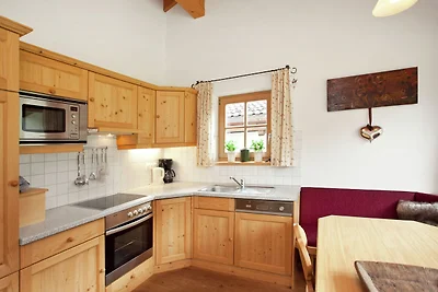 Luxuriöses Chalet mit Sauna in Königsleiten