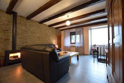 Schönes Ferienhaus in Neufchâteau am Wald