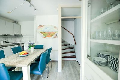 Gepflegtes Ferienhaus mit großem Garten in...