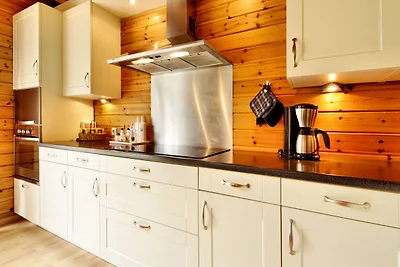 Chalet in Septon mit Terrasse