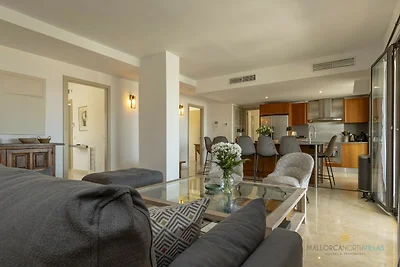 Hübsche Wohnung mit Balkon