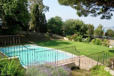 Modernes Ferienhaus mit privatem Pool in La...