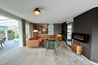 Eleganter Bungalow am Wasser für 6 Personen