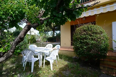Wohnung Estany mit Terrasse