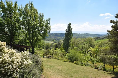 Moderna casa vacanze con giardino privato