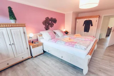 Ferienwohnung mit 2 Schlafzimmer