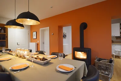 Geräumiges Ferienhaus in Sourbrodt mit Sauna