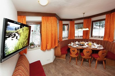 Spacious Holiday Home in Saalbach-Hinterglemm...