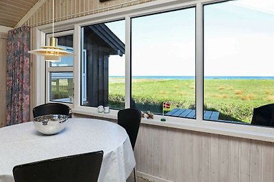 Ferienhaus am Meer in Jütland mit Terrasse