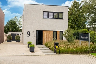 Ferienhaus mit Garten