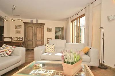 Moderne Villa mit privatem Pool in Roquebrun