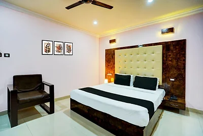 Super Townhouse MG Road