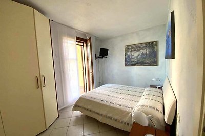 Apartament w ośrodku, 400m od jeziora Garda.