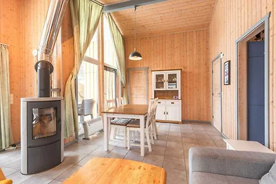 Ferienhaus mit Sauna im Ferienpark Mirow