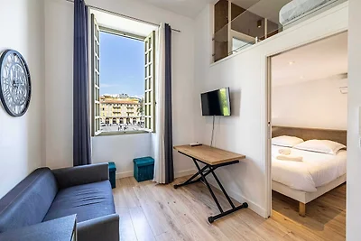Appartamento centrale con 2 camere da letto a...