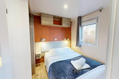 Mobilheim mit beheiztem Schwimmbad