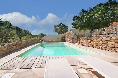 Charmante Wohnung in que mit Jacuzzi