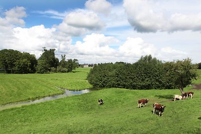 Rietgekapte vakantieboerderwij bij Leerdam me...