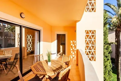 Wohnung in Luz mit Pools und Strandzugang