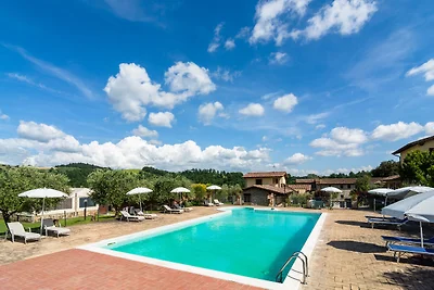 Villa urbana a Perugia con piscina