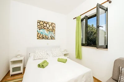 Bella casa vacanza con piscina privata a Mali...