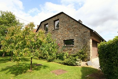 Gemütliches Ferienhaus in Lesterny am See