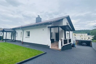 Apartament wakacyjny w Landstuhl z grillem
