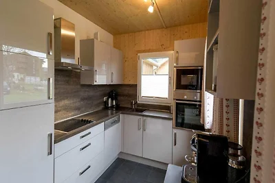 Angenehmes Chalet mit Innenwhirlpool