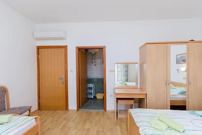 apartman za odmor Obiteljski odmor Lopar