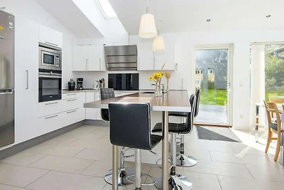 14 Personen Ferienhaus in Grenaa-By Traum