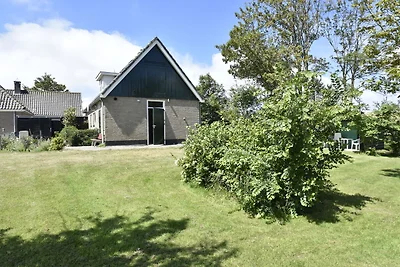 Appartement in Hippolytushoef mit Garten