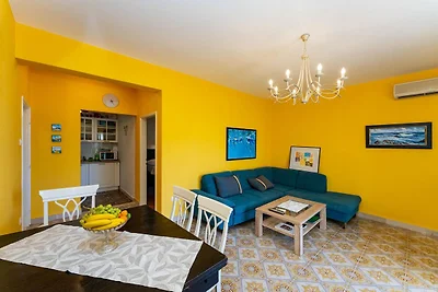 Villa mit Infinity-Pool, Spa