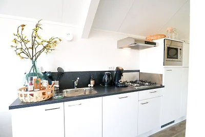 Modern chalet met afwasmachine, vlakbij de...