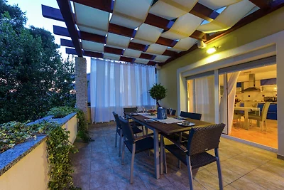 Eine charmante Villa mit privatem Pool in...