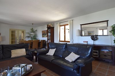 Geräumige Villa in Beaufort mit Pool