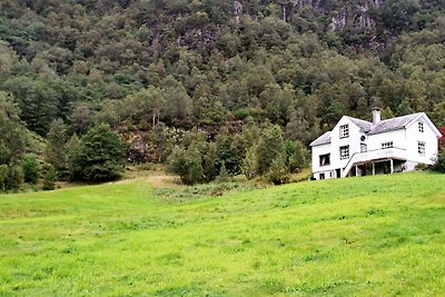 4 Sterne Ferienhaus in Masfjordnes
