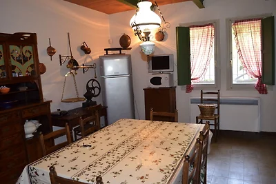 Ferienhaus in Sant'ermete mit Garten