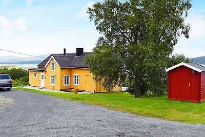 5 personas casa en Skutvik