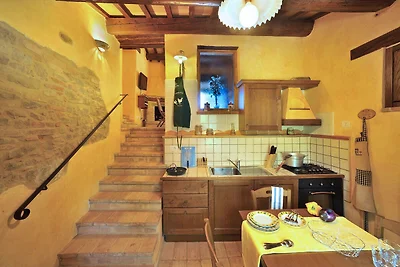 Ferienhaus in Pontano mit Garten