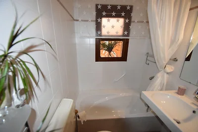 Accogliente casa vacanze con giardino situata