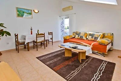 Charming and Sunny Hvar Apartments - Comfort ...