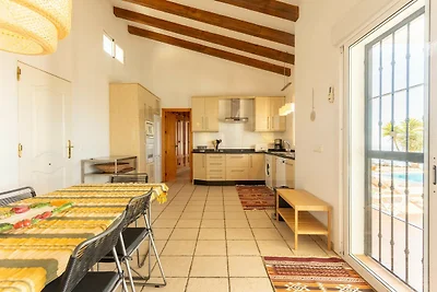 Villa in Arenas mit Meerblick und Pool