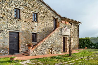 Cottage rustico a Magione con piscina