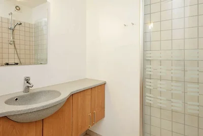 4 Personen Ferienhaus in Oure