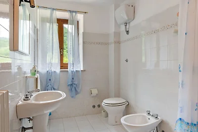 Malerische Wohnung in Fosciandora mit Pool